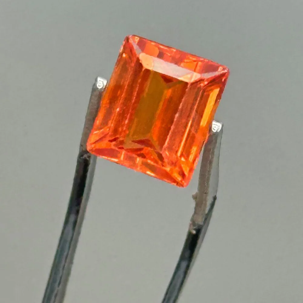Orange Sapphire - Picture 8 of 14